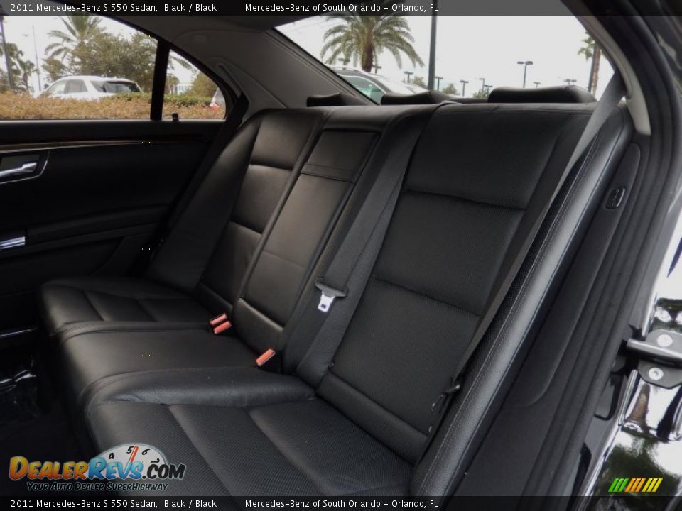 2011 Mercedes-Benz S 550 Sedan Black / Black Photo #16