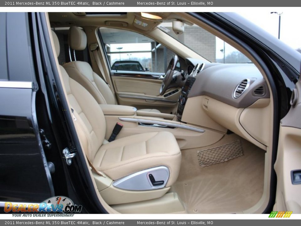 2011 Mercedes-Benz ML 350 BlueTEC 4Matic Black / Cashmere Photo #9