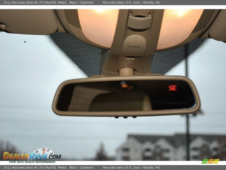 2011 Mercedes-Benz ML 350 BlueTEC 4Matic Black / Cashmere Photo #16