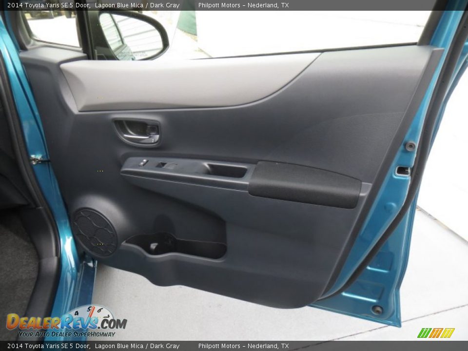 2014 Toyota Yaris SE 5 Door Lagoon Blue Mica / Dark Gray Photo #16