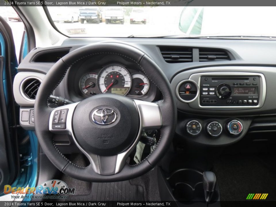 Dashboard of 2014 Toyota Yaris SE 5 Door Photo #28