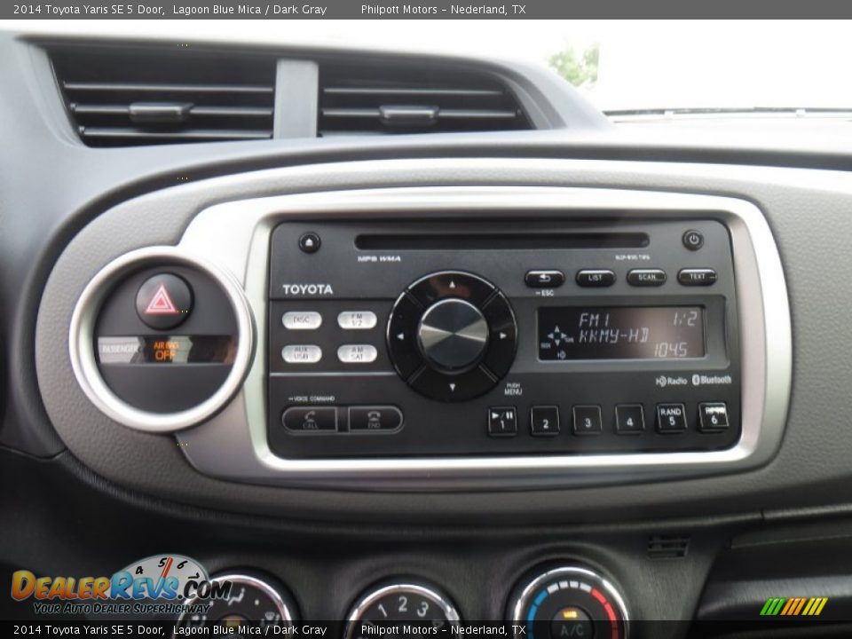 Controls of 2014 Toyota Yaris SE 5 Door Photo #29