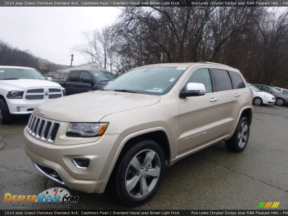 Front 3/4 View of 2014 Jeep Grand Cherokee Overland 4x4 Photo #1