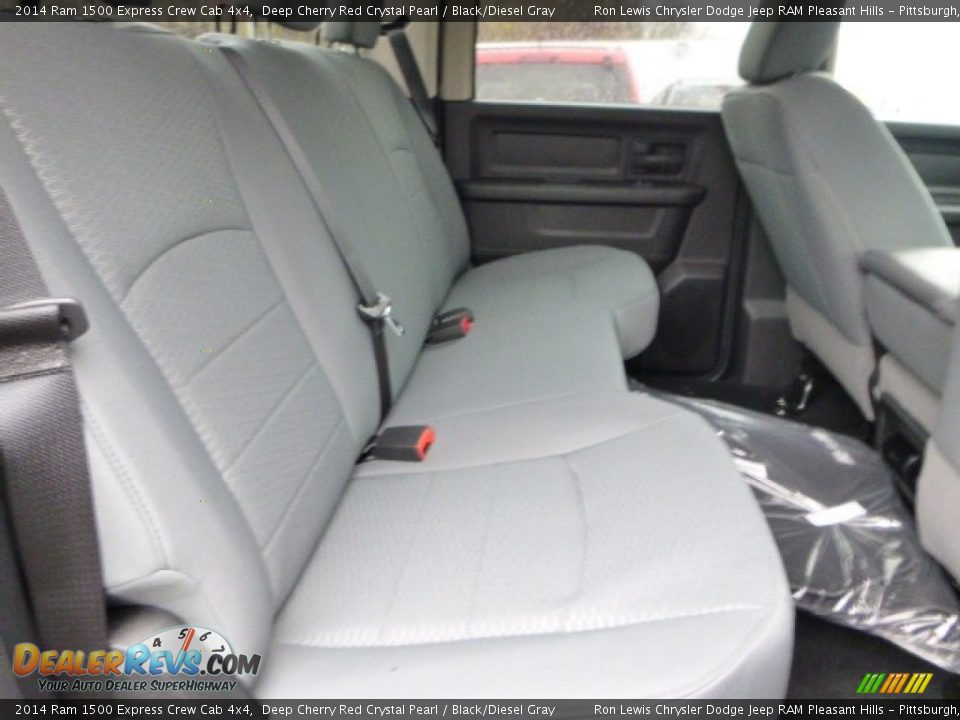 2014 Ram 1500 Express Crew Cab 4x4 Deep Cherry Red Crystal Pearl / Black/Diesel Gray Photo #12