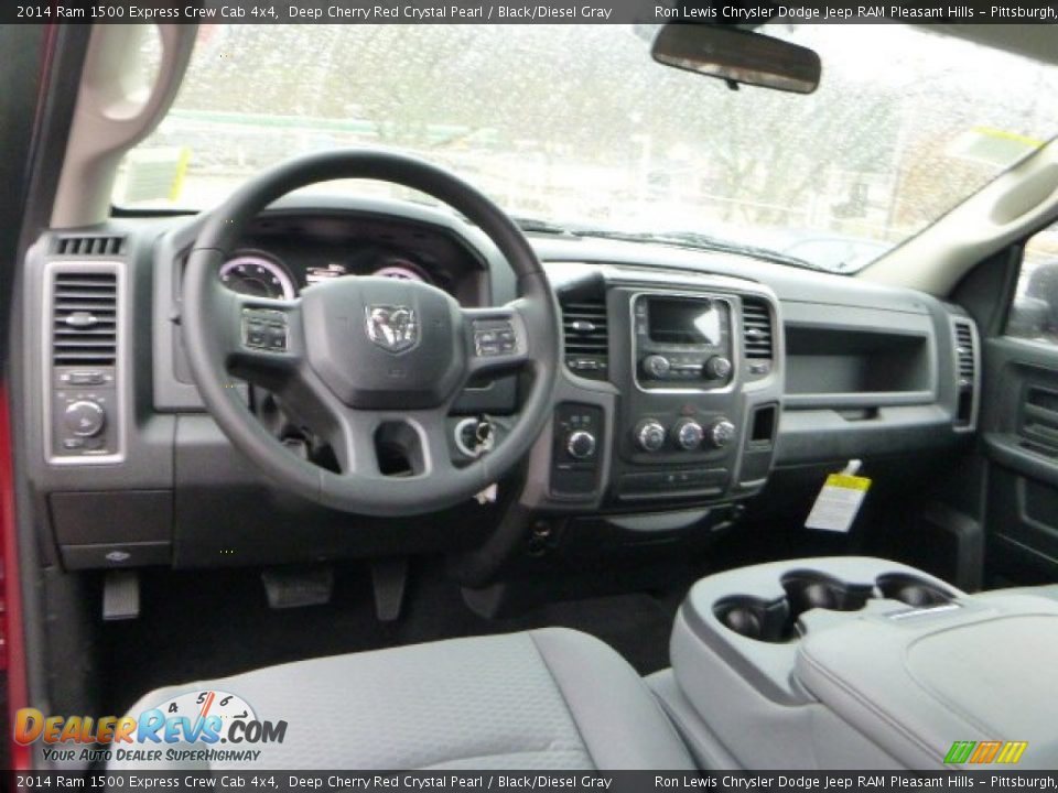 2014 Ram 1500 Express Crew Cab 4x4 Deep Cherry Red Crystal Pearl / Black/Diesel Gray Photo #16