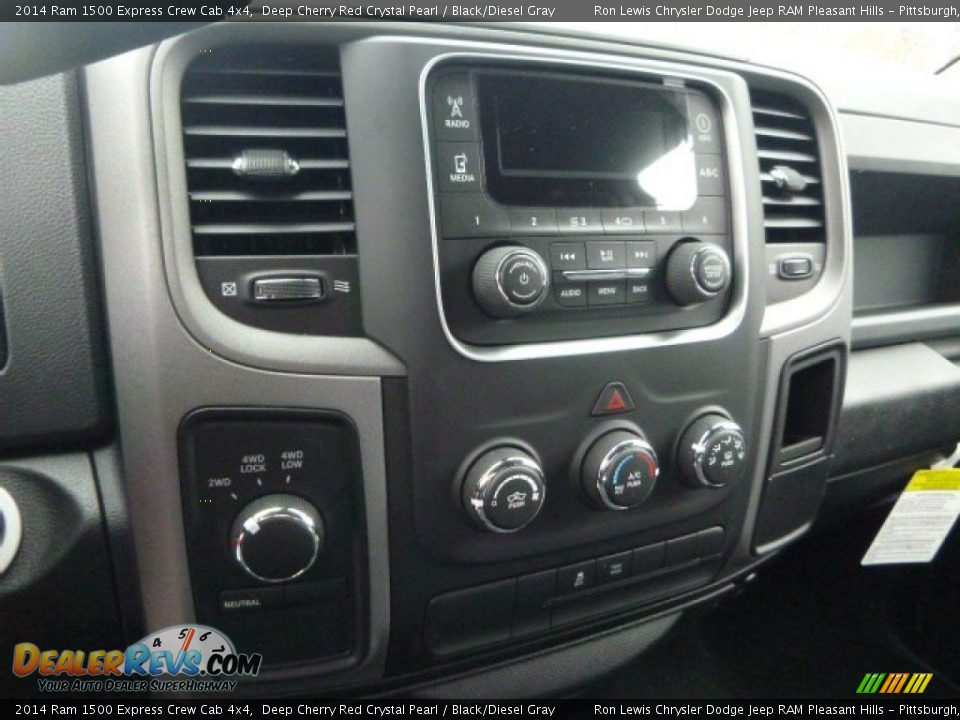 2014 Ram 1500 Express Crew Cab 4x4 Deep Cherry Red Crystal Pearl / Black/Diesel Gray Photo #19