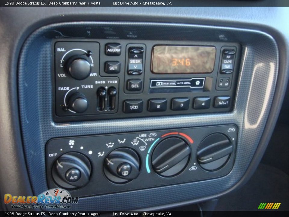Controls of 1998 Dodge Stratus ES Photo #18