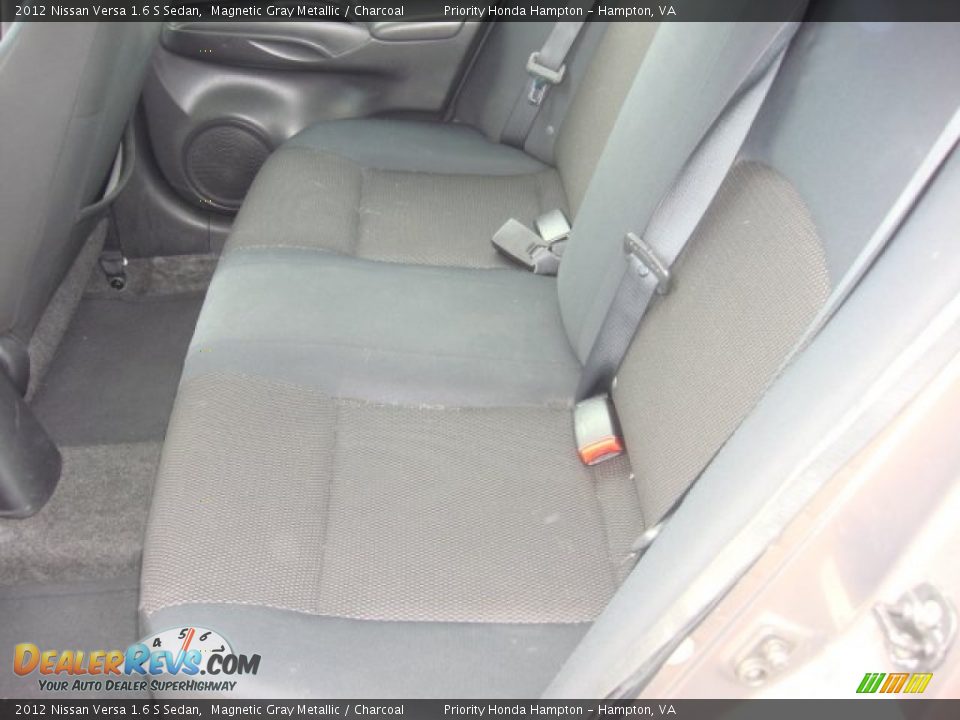 2012 Nissan Versa 1.6 S Sedan Magnetic Gray Metallic / Charcoal Photo #11