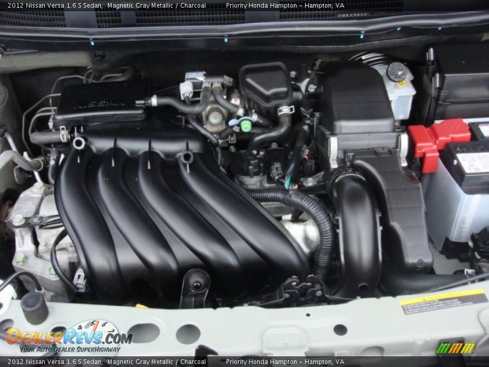 2012 Nissan Versa 1.6 S Sedan Magnetic Gray Metallic / Charcoal Photo #24