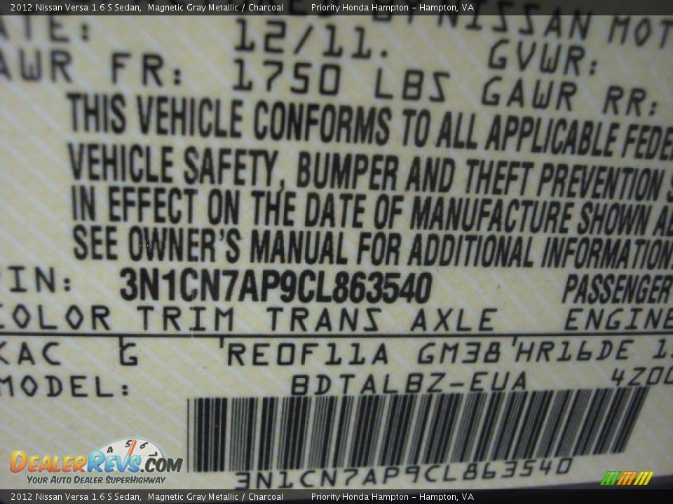 2012 Nissan Versa 1.6 S Sedan Magnetic Gray Metallic / Charcoal Photo #25