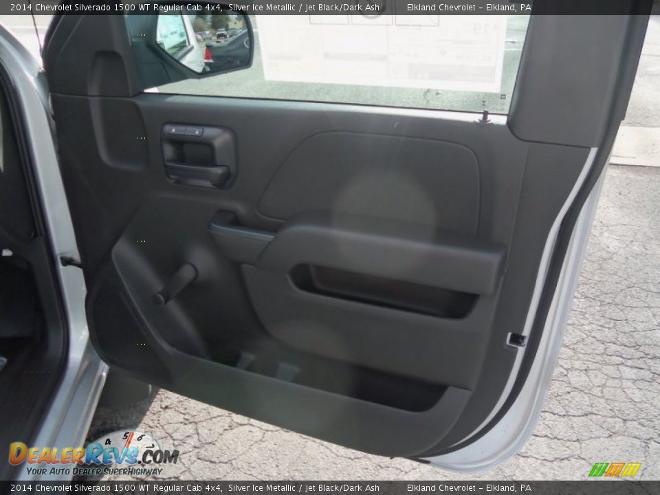 2014 Chevrolet Silverado 1500 WT Regular Cab 4x4 Silver Ice Metallic / Jet Black/Dark Ash Photo #17