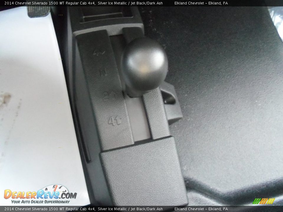 2014 Chevrolet Silverado 1500 WT Regular Cab 4x4 Silver Ice Metallic / Jet Black/Dark Ash Photo #28
