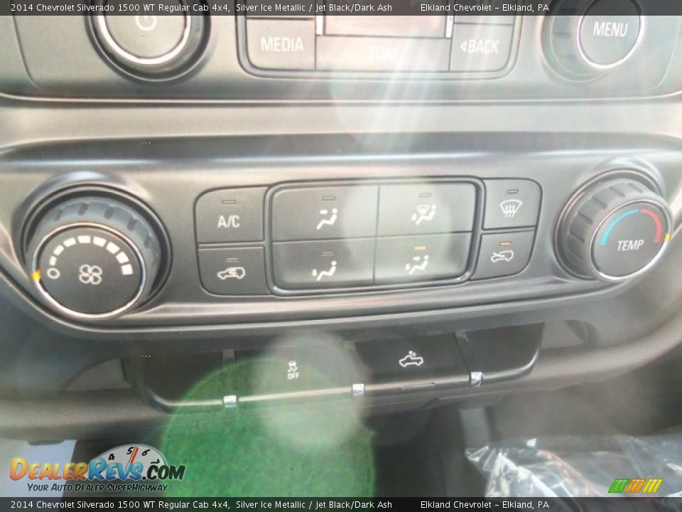 2014 Chevrolet Silverado 1500 WT Regular Cab 4x4 Silver Ice Metallic / Jet Black/Dark Ash Photo #36