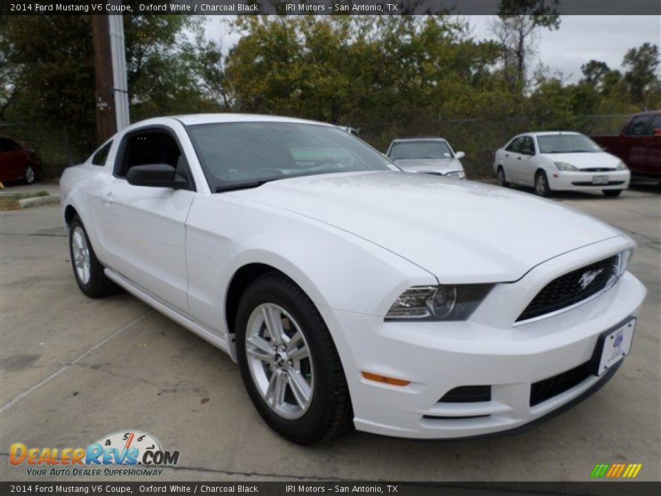 2014 Ford Mustang V6 Coupe Oxford White / Charcoal Black Photo #7