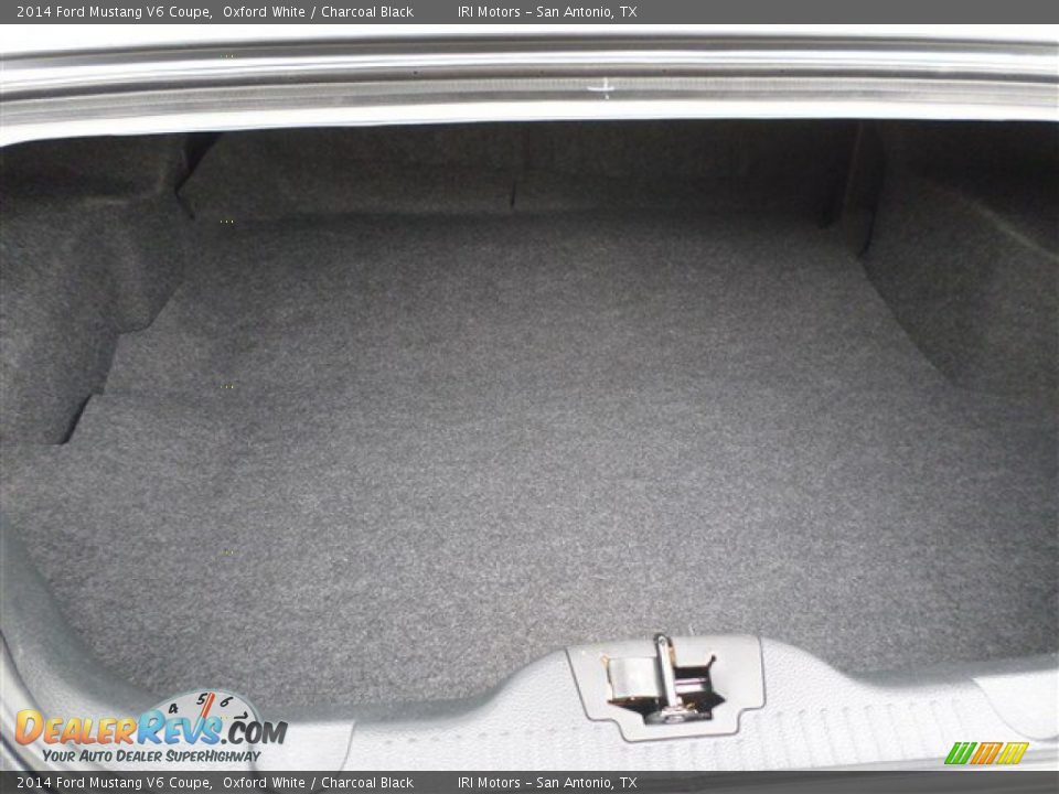 2014 Ford Mustang V6 Coupe Oxford White / Charcoal Black Photo #13