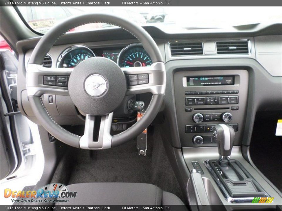 2014 Ford Mustang V6 Coupe Oxford White / Charcoal Black Photo #15