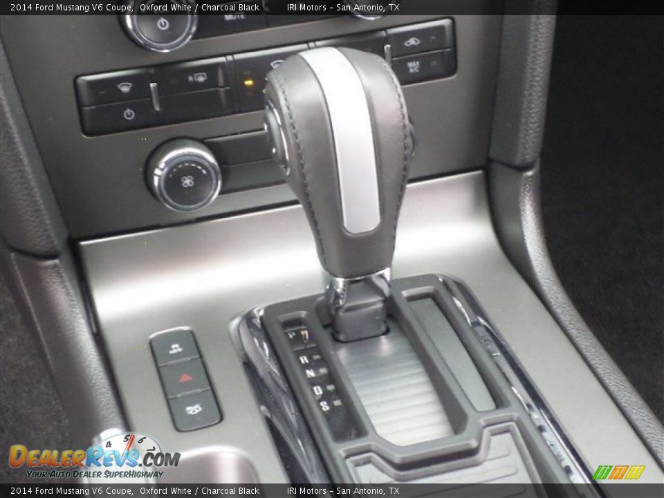2014 Ford Mustang V6 Coupe Oxford White / Charcoal Black Photo #19