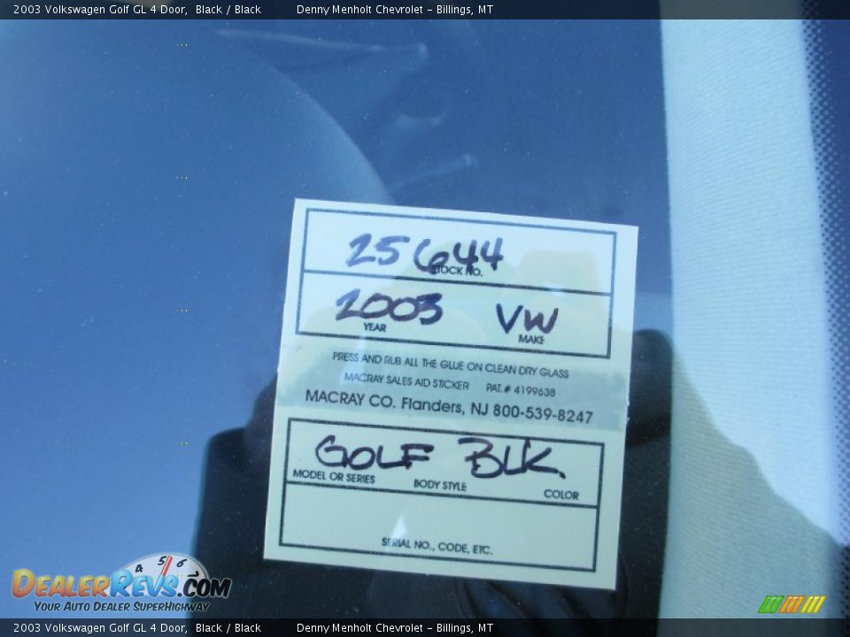 2003 Volkswagen Golf GL 4 Door Black / Black Photo #16