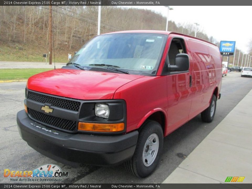 2014 Chevrolet Express 2500 Cargo WT Victory Red / Neutral Photo #7
