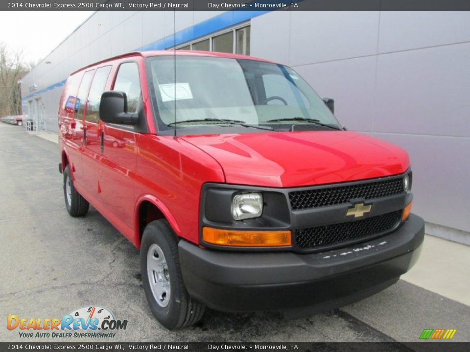 2014 Chevrolet Express 2500 Cargo WT Victory Red / Neutral Photo #9