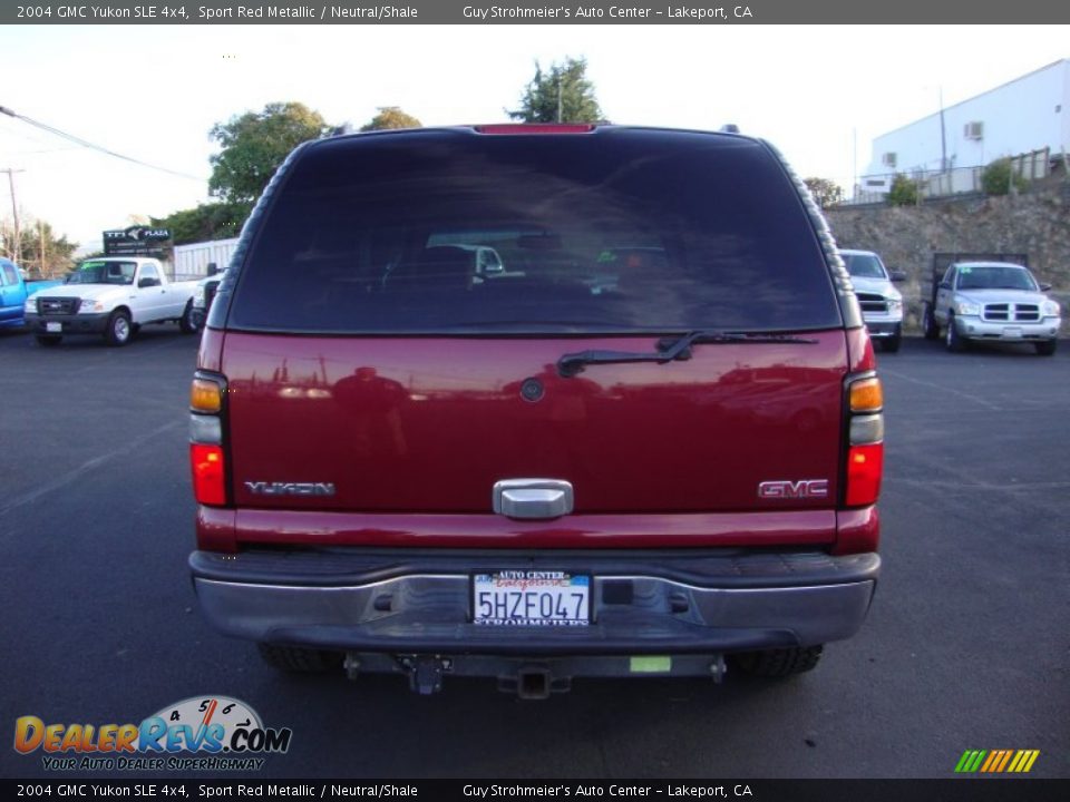 2004 GMC Yukon SLE 4x4 Sport Red Metallic / Neutral/Shale Photo #6