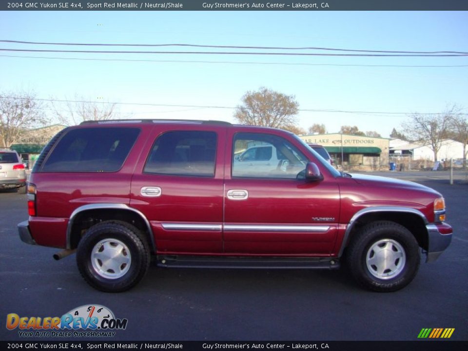 2004 GMC Yukon SLE 4x4 Sport Red Metallic / Neutral/Shale Photo #8