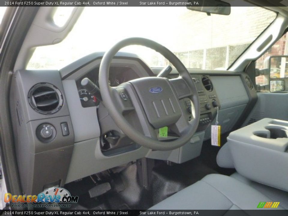 2014 Ford F250 Super Duty XL Regular Cab 4x4 Oxford White / Steel Photo #10