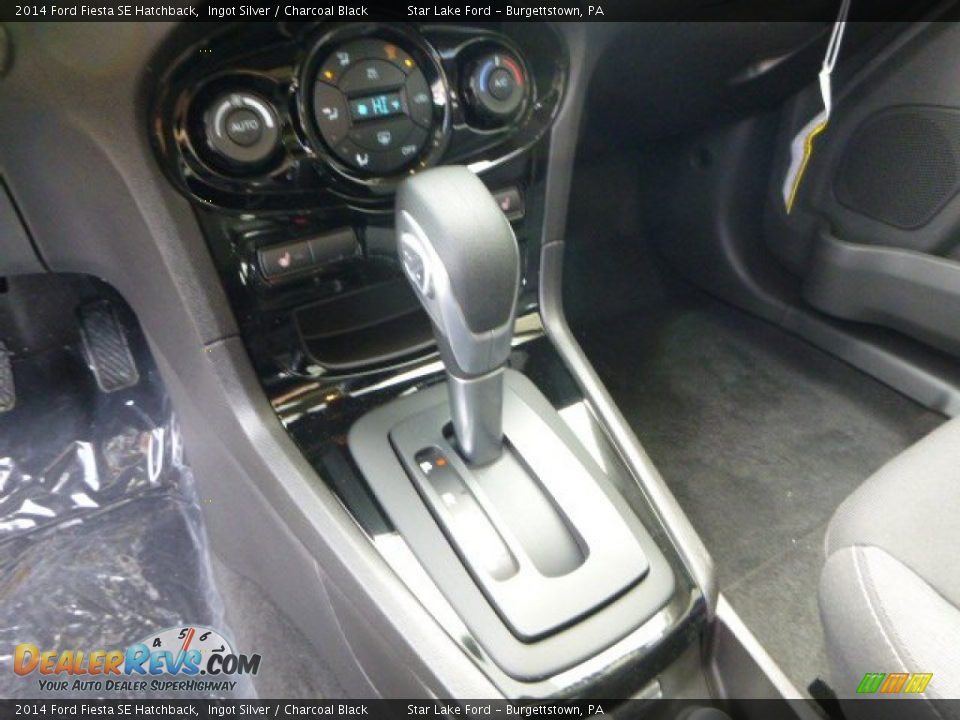 2014 Ford Fiesta SE Hatchback Ingot Silver / Charcoal Black Photo #14