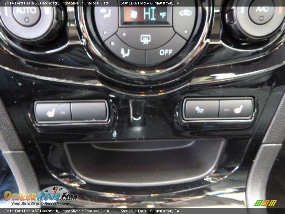 2014 Ford Fiesta SE Hatchback Ingot Silver / Charcoal Black Photo #15