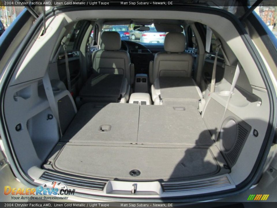 2004 Chrysler Pacifica AWD Linen Gold Metallic / Light Taupe Photo #21