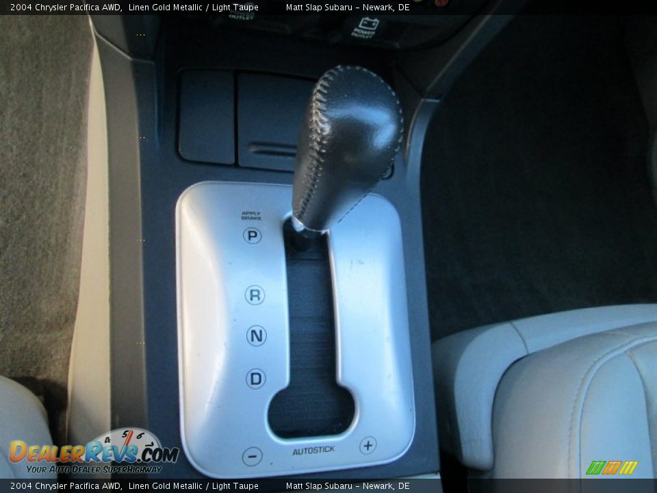 2004 Chrysler Pacifica AWD Linen Gold Metallic / Light Taupe Photo #27