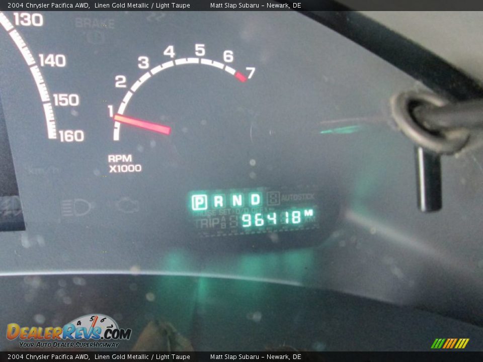 2004 Chrysler Pacifica AWD Linen Gold Metallic / Light Taupe Photo #29