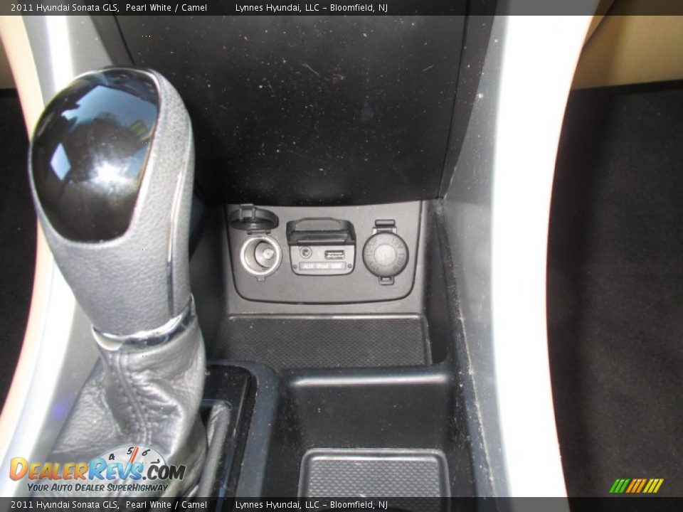 2011 Hyundai Sonata GLS Pearl White / Camel Photo #13