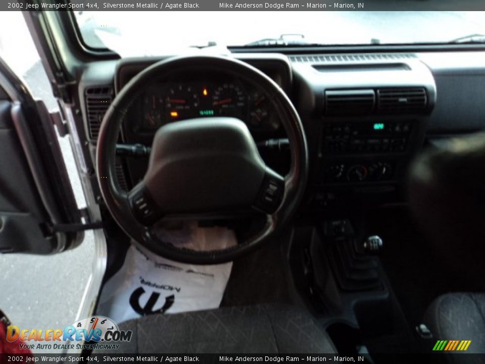 2002 Jeep Wrangler Sport 4x4 Silverstone Metallic / Agate Black Photo #4