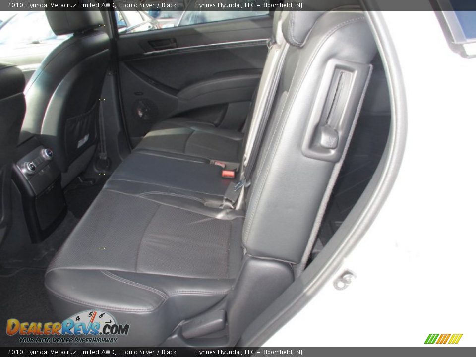2010 Hyundai Veracruz Limited AWD Liquid Silver / Black Photo #16