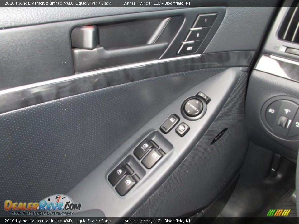 2010 Hyundai Veracruz Limited AWD Liquid Silver / Black Photo #27
