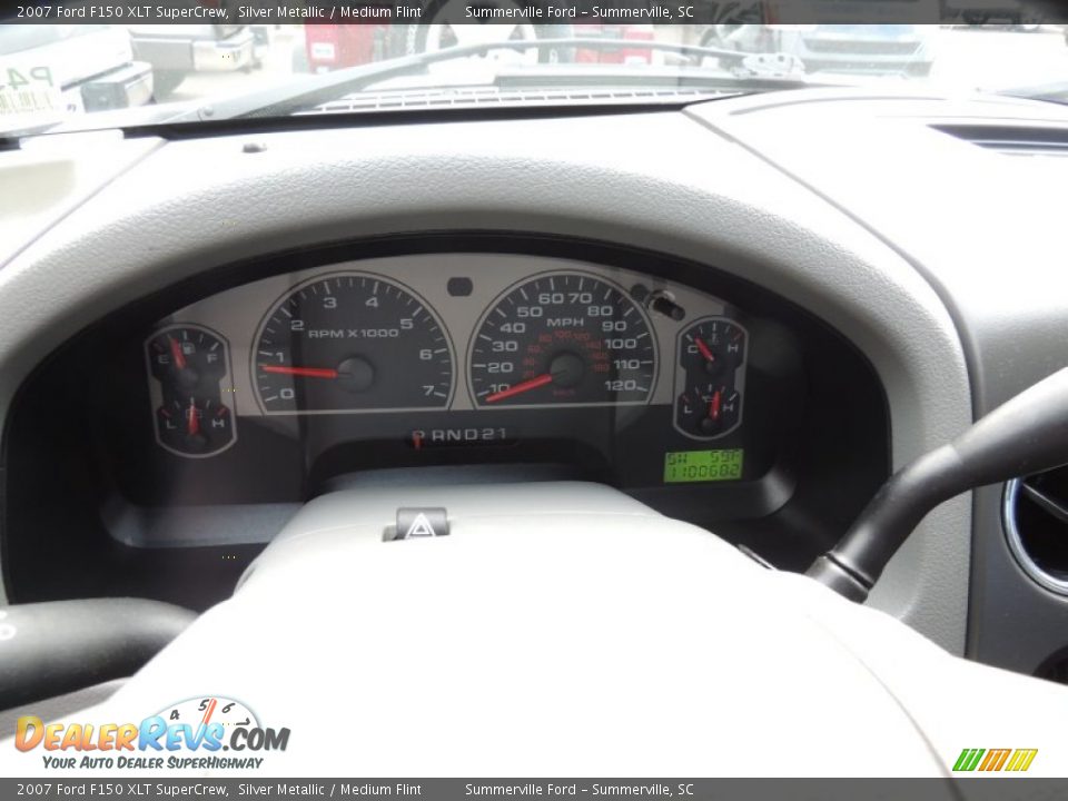 2007 Ford F150 XLT SuperCrew Silver Metallic / Medium Flint Photo #22