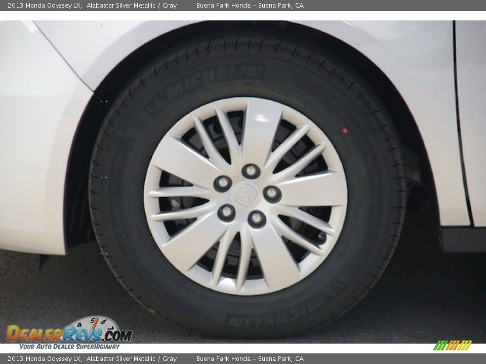 2013 Honda Odyssey LX Alabaster Silver Metallic / Gray Photo #6