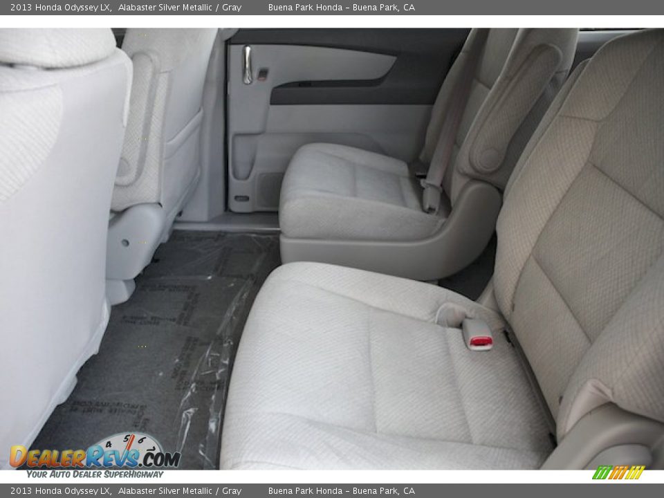 2013 Honda Odyssey LX Alabaster Silver Metallic / Gray Photo #11