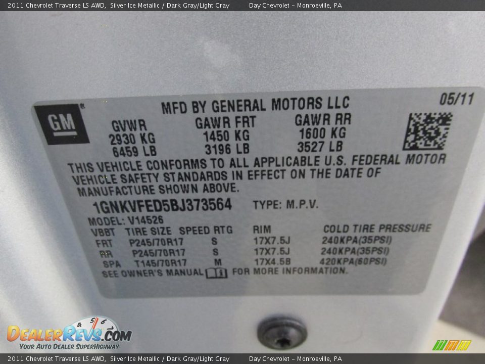 2011 Chevrolet Traverse LS AWD Silver Ice Metallic / Dark Gray/Light Gray Photo #19