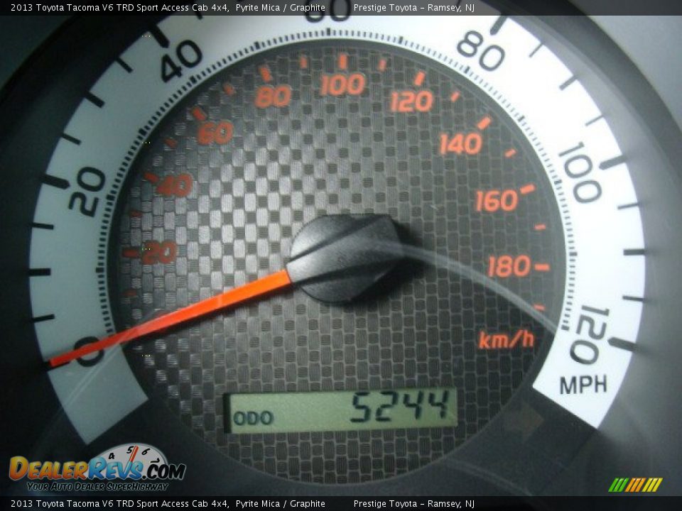 2013 Toyota Tacoma V6 TRD Sport Access Cab 4x4 Pyrite Mica / Graphite Photo #10