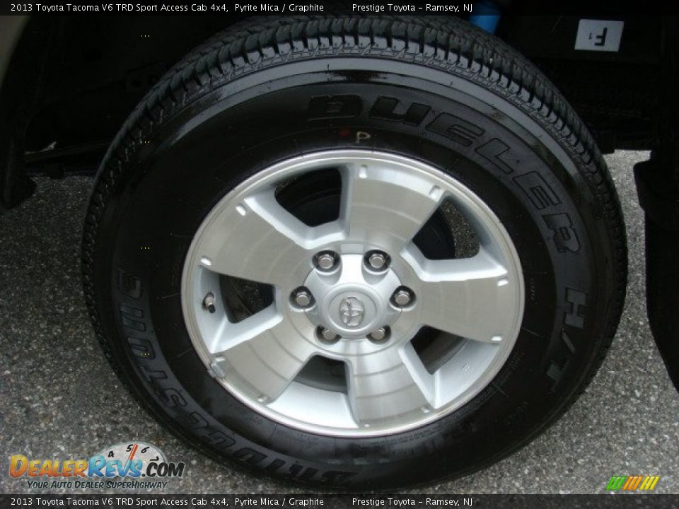 2013 Toyota Tacoma V6 TRD Sport Access Cab 4x4 Pyrite Mica / Graphite Photo #14