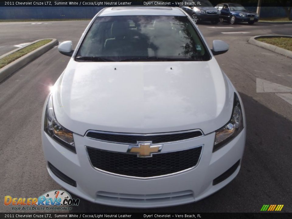 2011 Chevrolet Cruze LTZ Summit White / Cocoa/Light Neutral Leather Photo #2