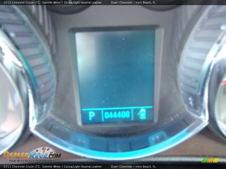 2011 Chevrolet Cruze LTZ Summit White / Cocoa/Light Neutral Leather Photo #15