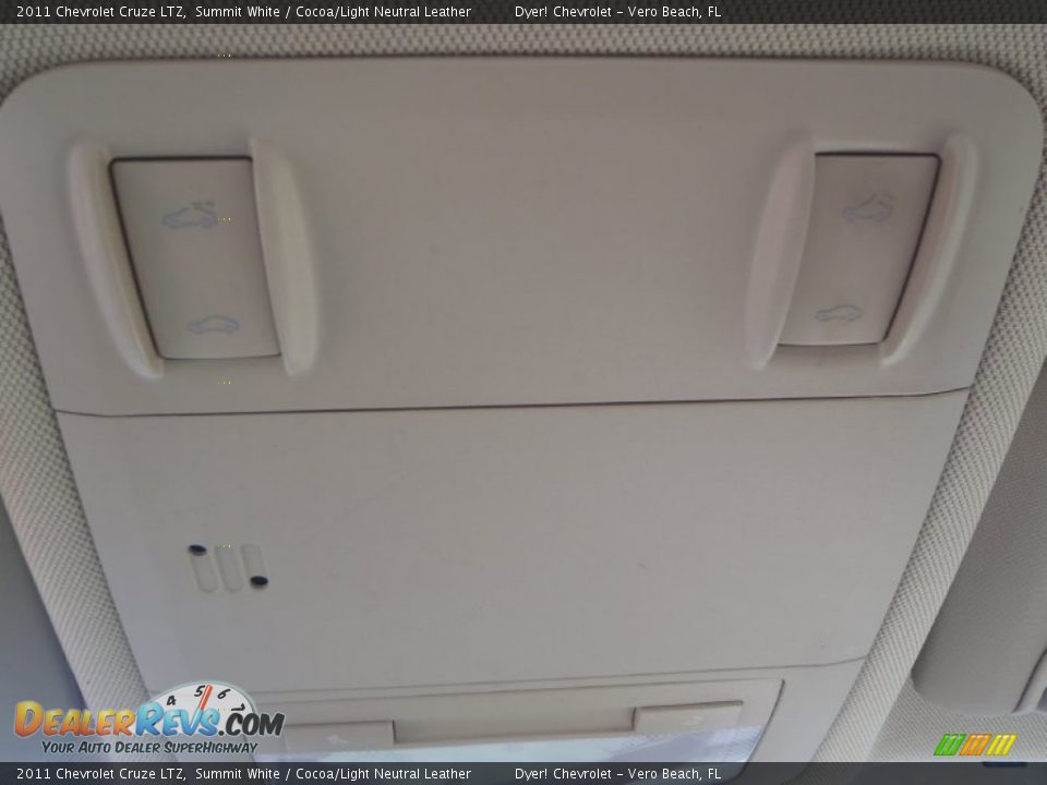 2011 Chevrolet Cruze LTZ Summit White / Cocoa/Light Neutral Leather Photo #18