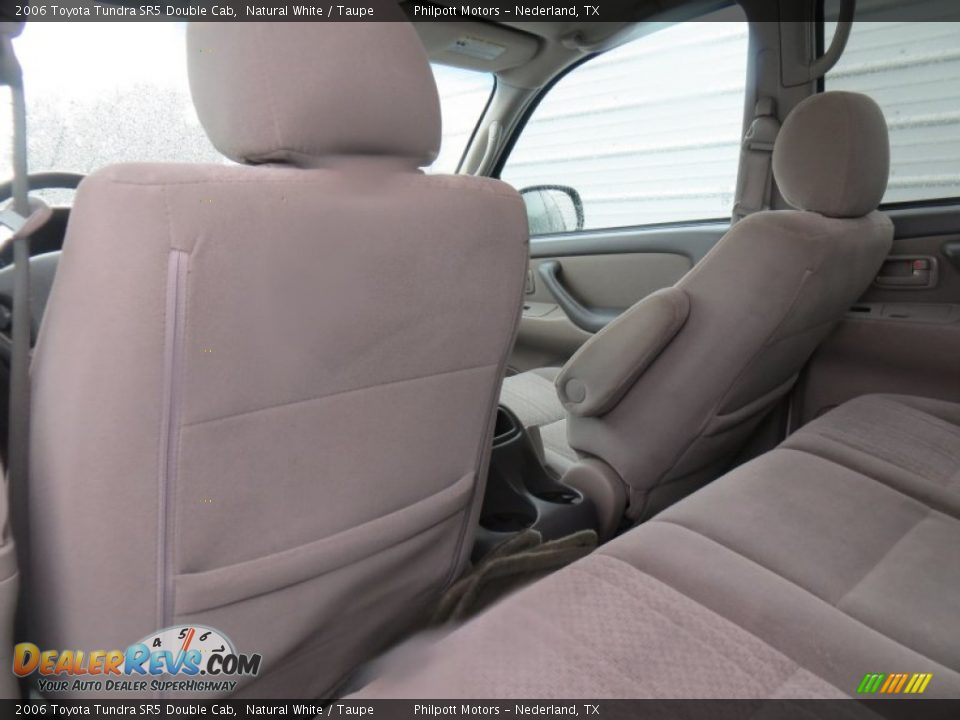 2006 Toyota Tundra SR5 Double Cab Natural White / Taupe Photo #31