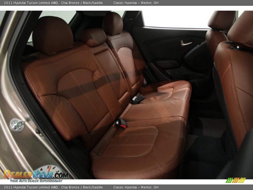 2011 Hyundai Tucson Limited AWD Chai Bronze / Black/Saddle Photo #11