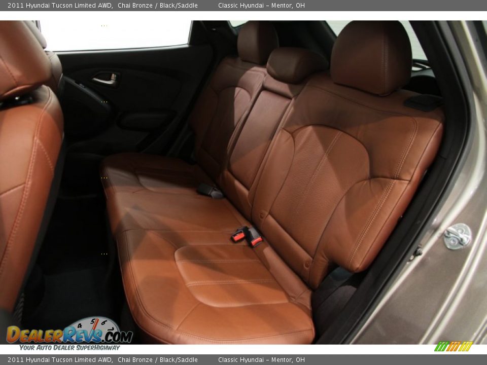 2011 Hyundai Tucson Limited AWD Chai Bronze / Black/Saddle Photo #12