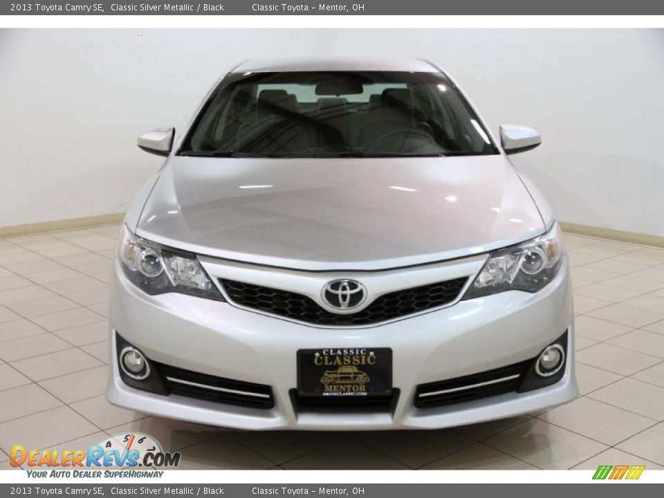 2013 Toyota Camry SE Classic Silver Metallic / Black Photo #2