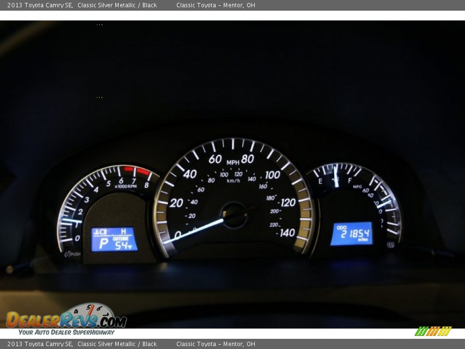 2013 Toyota Camry SE Classic Silver Metallic / Black Photo #7